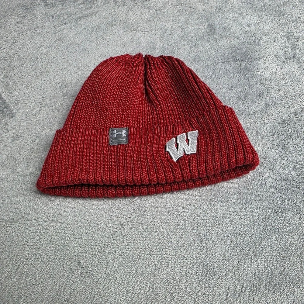 WISCONSIN BADGERS WINTER HAT‎ CAP BEANIE UNDERARMOUR NCAA-TODDLER